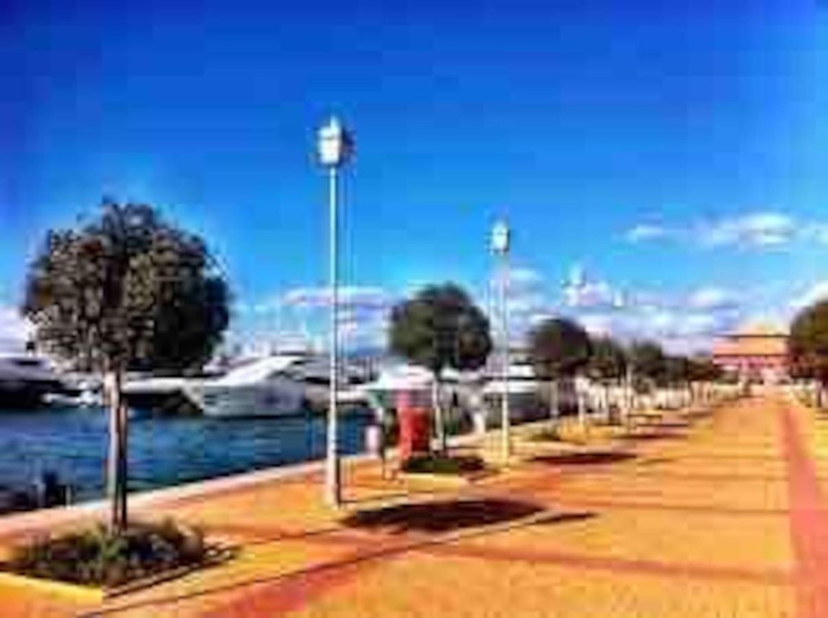 Paleo Faliro Athens Fully Equipped 2 Bedrooms 90 Sqm Big Apartment 200M To Free Beach Exteriér fotografie